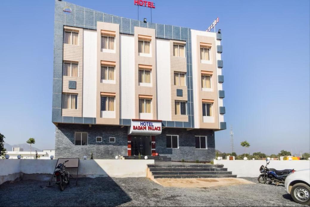 Hotel Badam Palace Udaipur Kültér fotó