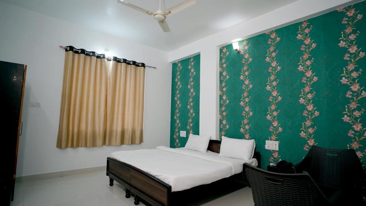 Hotel Badam Palace Udaipur Kültér fotó