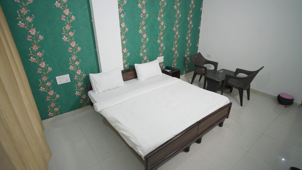 Hotel Badam Palace Udaipur Kültér fotó
